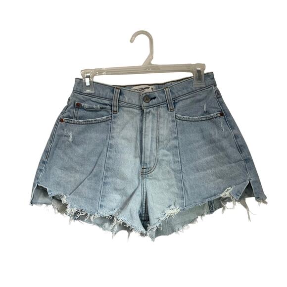 Abercrombie High Rise Cutoff Shorts Size 26 Light Wash Distressed Denim - Picture 1 of 8